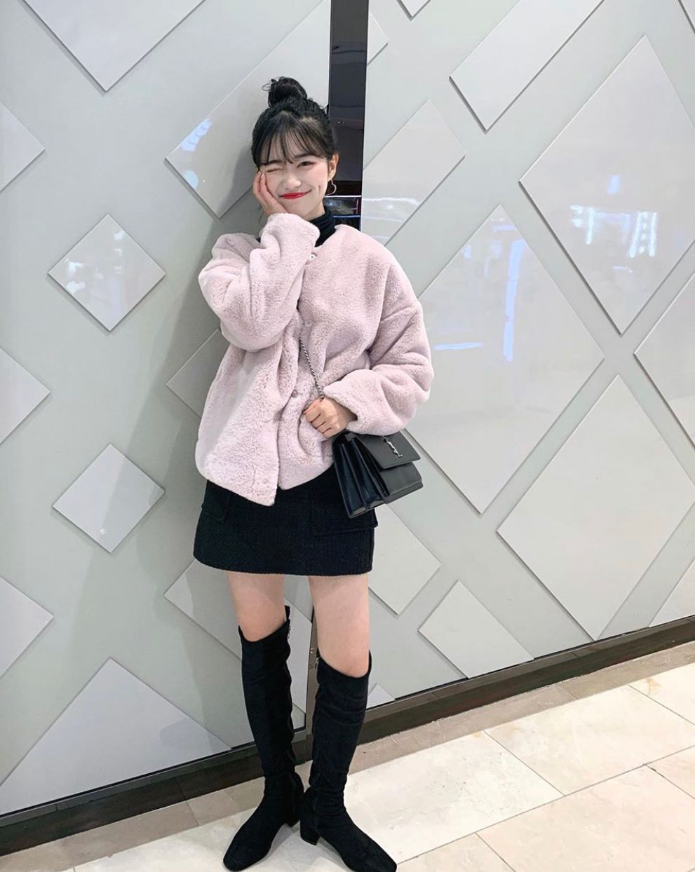 服装搭配:2020年这30套最火 “ 网红穿搭模板 ” 学会了,你就是时髦精!(图12) (图12)