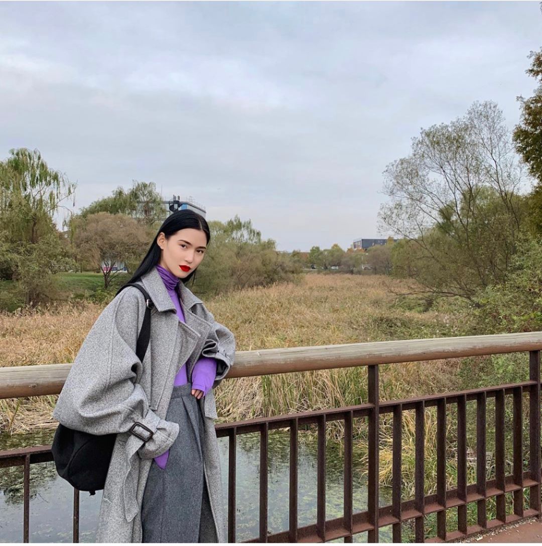 服装搭配:2020年这30套最火 “ 网红穿搭模板 ” 学会了,你就是时髦精!(图35) (图35)