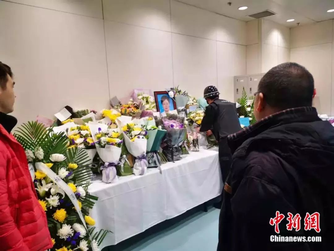 “白大褂不是铠甲,白衣天使们也不是神”(图2) (图2)